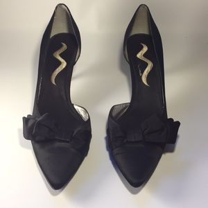 Nina Silky Black Heels with Bow